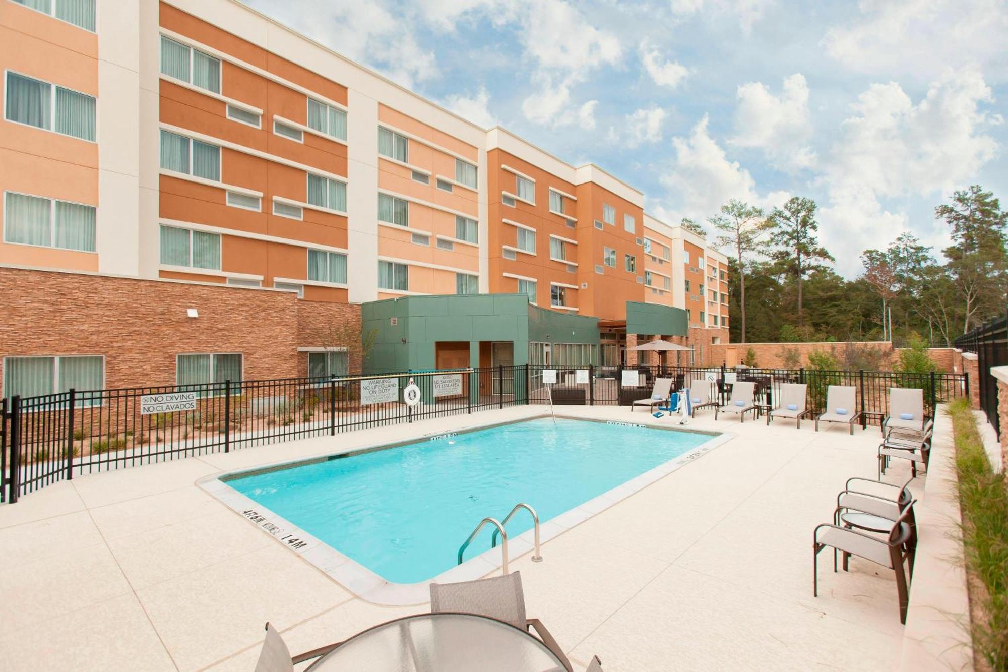 Courtyard By Marriott Houston City Place Spring Extérieur photo