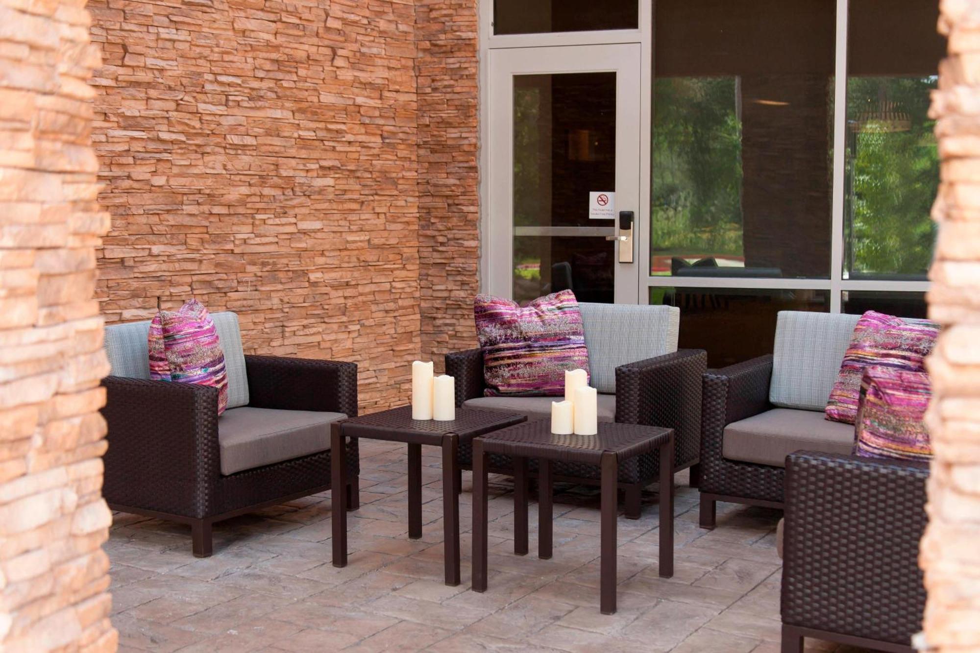 Courtyard By Marriott Houston City Place Spring Extérieur photo