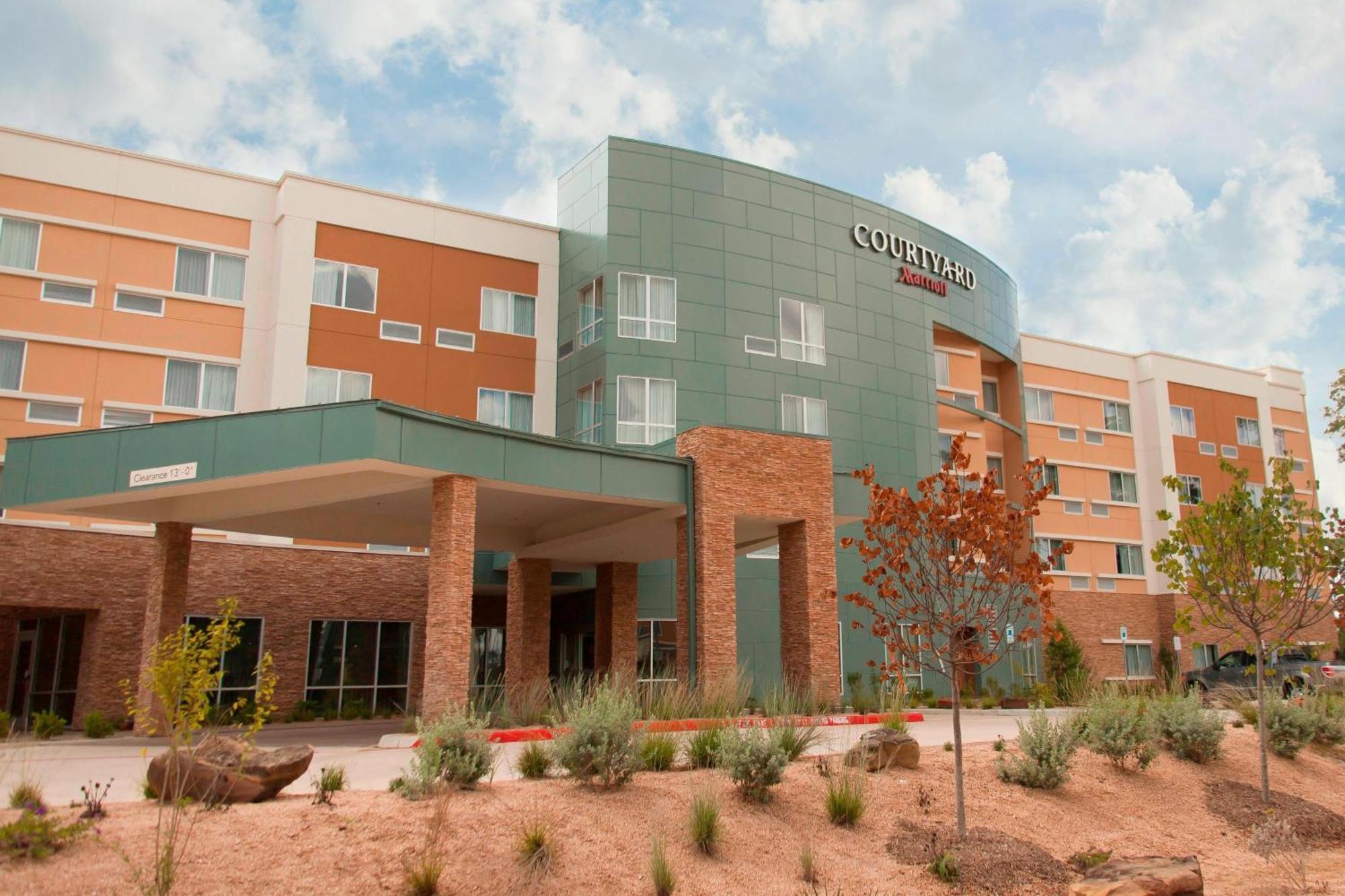 Courtyard By Marriott Houston City Place Spring Extérieur photo