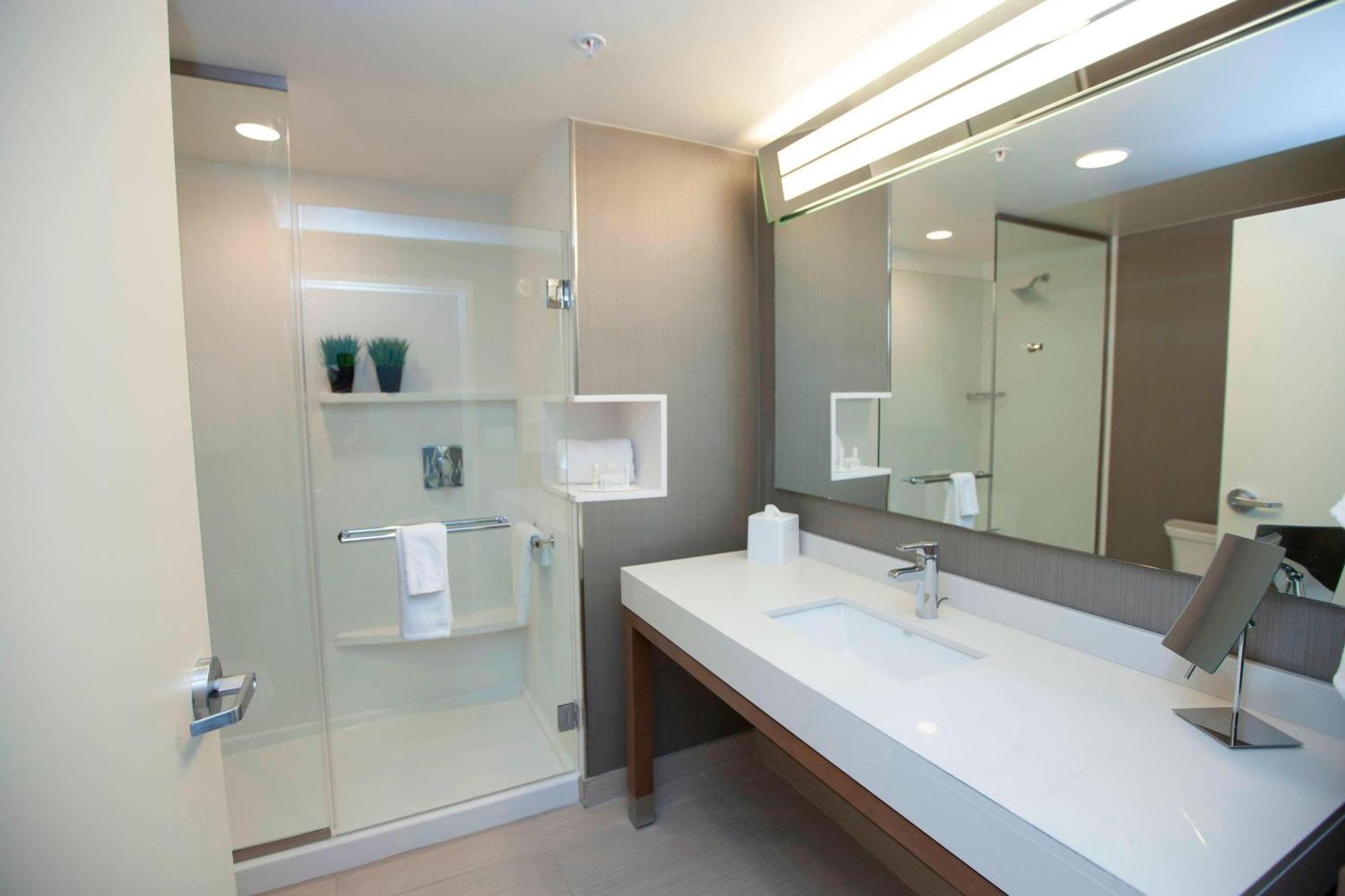 Courtyard By Marriott Houston City Place Spring Extérieur photo
