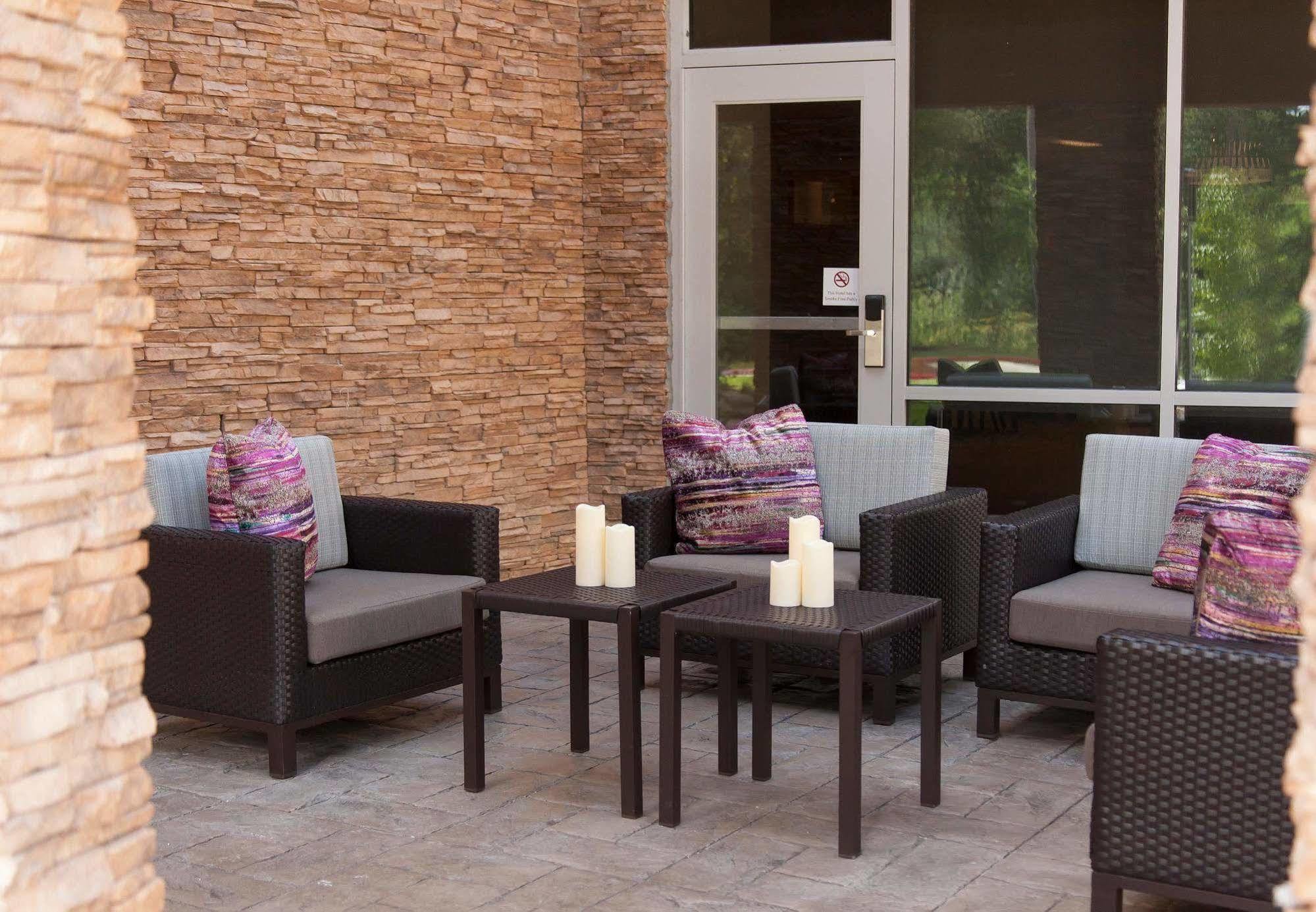 Courtyard By Marriott Houston City Place Spring Extérieur photo