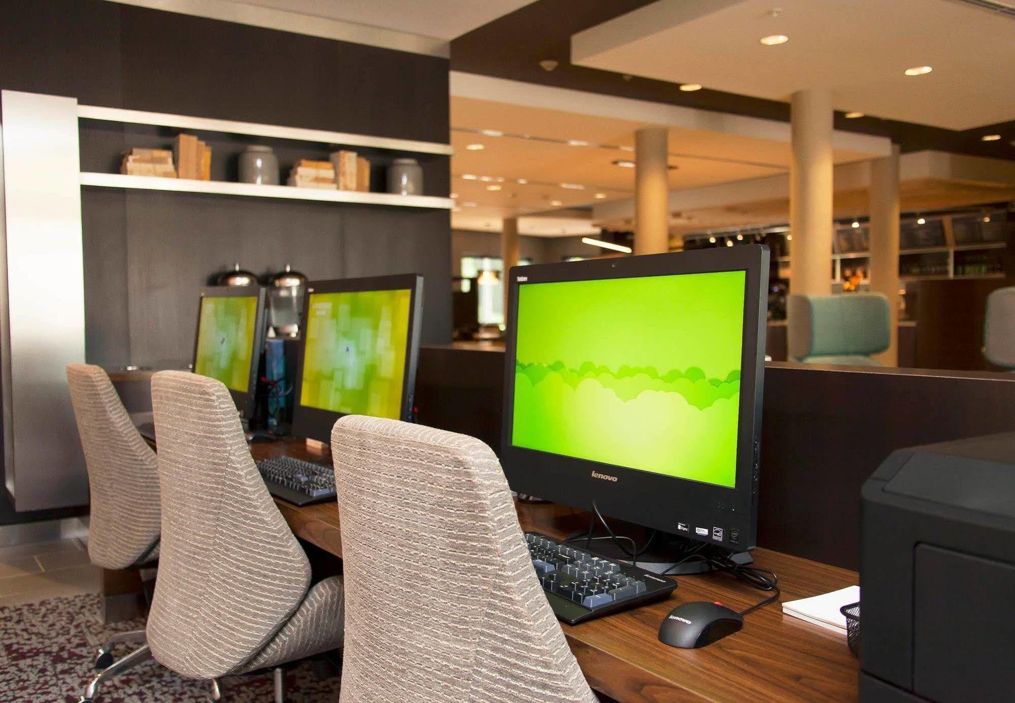 Courtyard By Marriott Houston City Place Spring Extérieur photo
